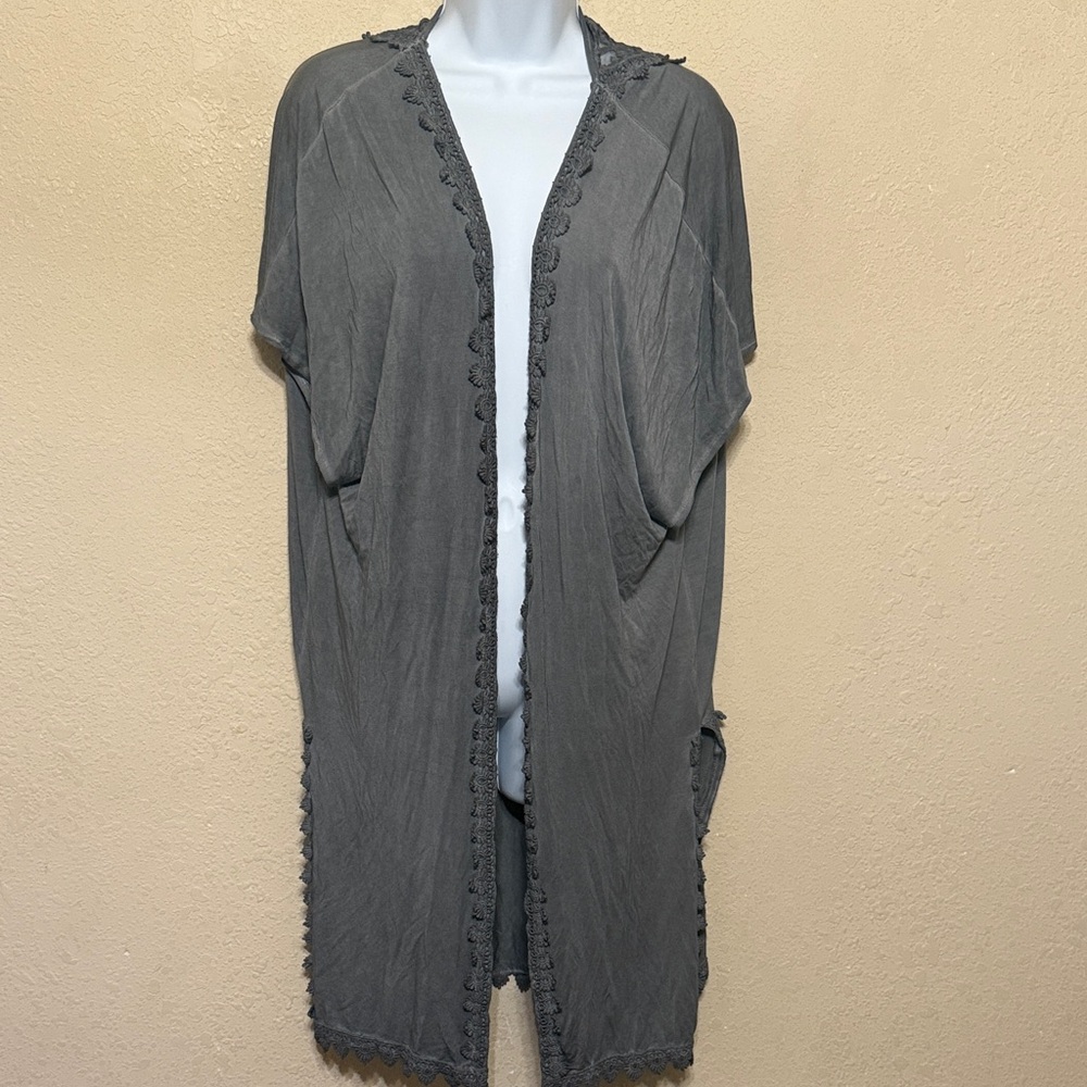 Pol Gray Patterned Lace Duster - image 1
